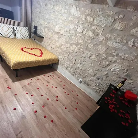 Cosy Bellamy Apartment